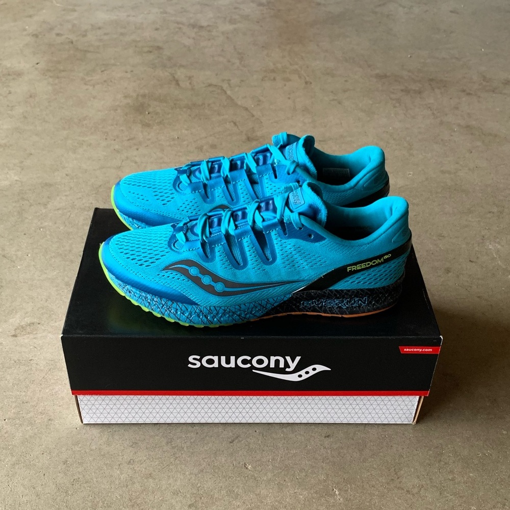 Saucony Freedom ISO Boost Lightweight Road Running/Training Sneakers 10.5 Womens - Picture 1 of 5
